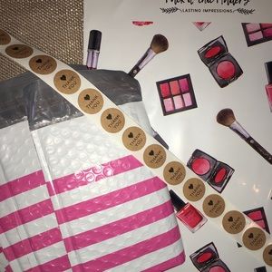 40 Unique Poly Mailers💄